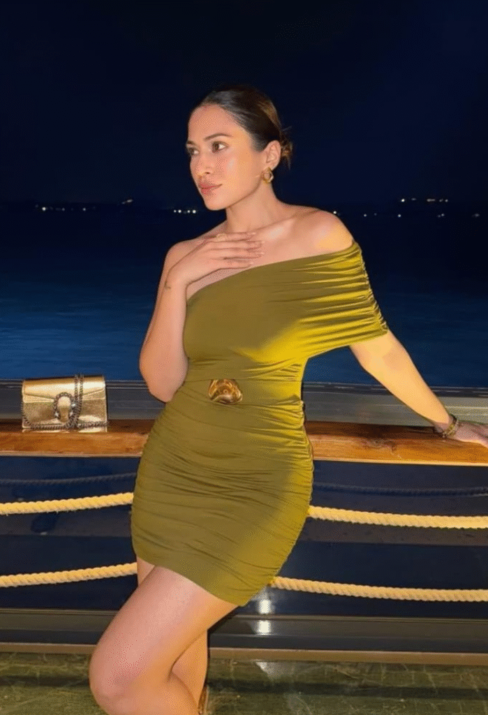 Olive-go one shoulder dress